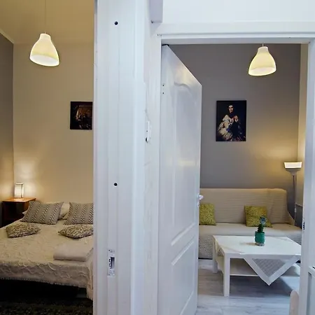 Goscinne Unikat - Self Check In