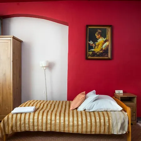 Goscinne Unikat - Self Check In Homestay Krakow