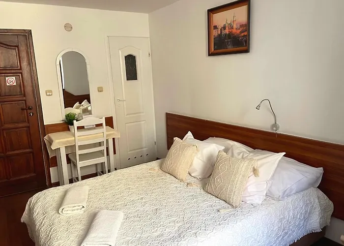 Goscinne Unikat - Self Check In Homestay *